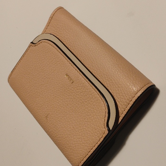 Chloe Tan Leather Wallet - Picture 10 of 10